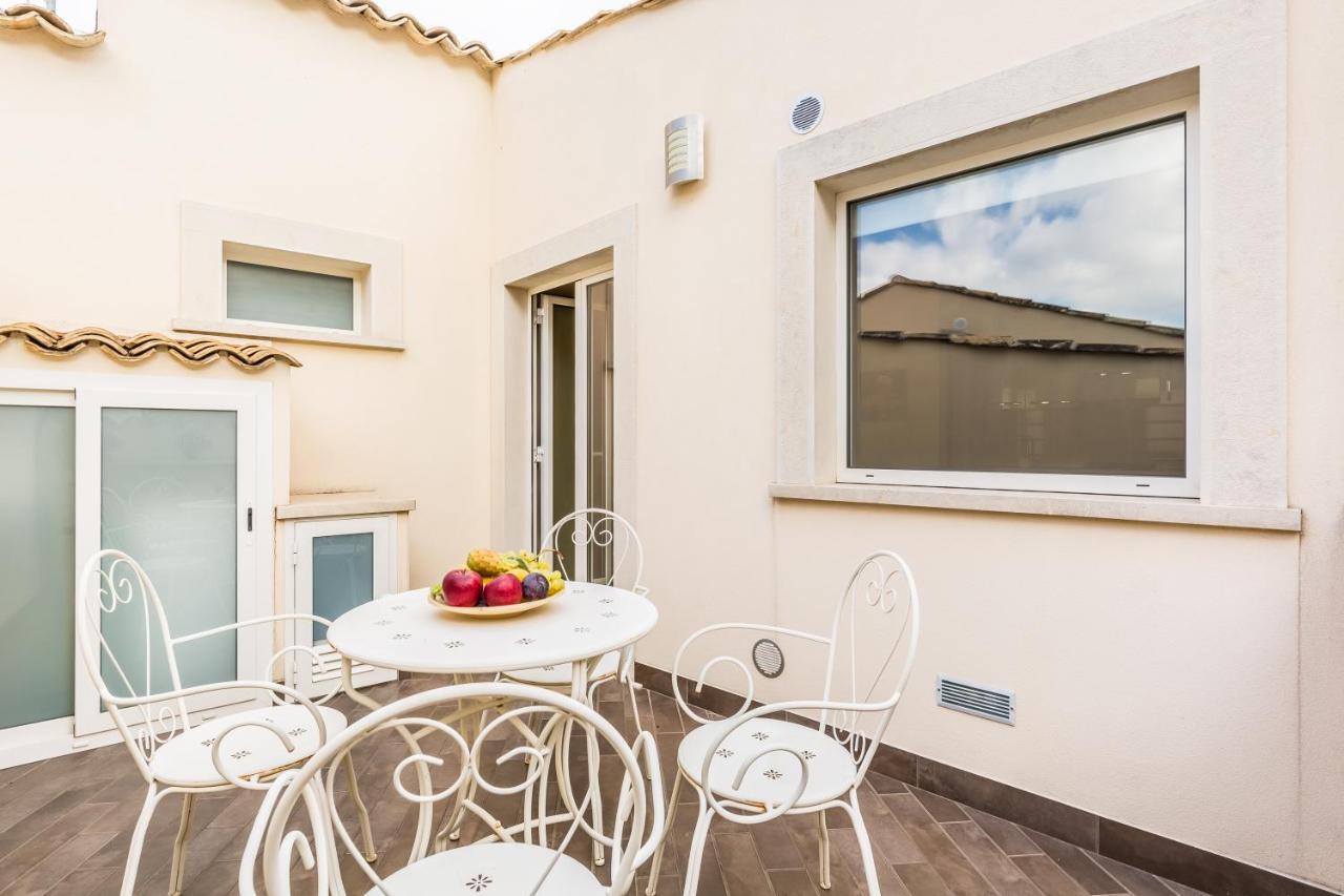 Modica For Family - Rooms And Apartments Dış mekan fotoğraf